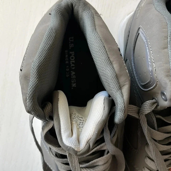 U.S. Polo Assn. Gray Hightops Size 8.5 - Picture 4 of 7